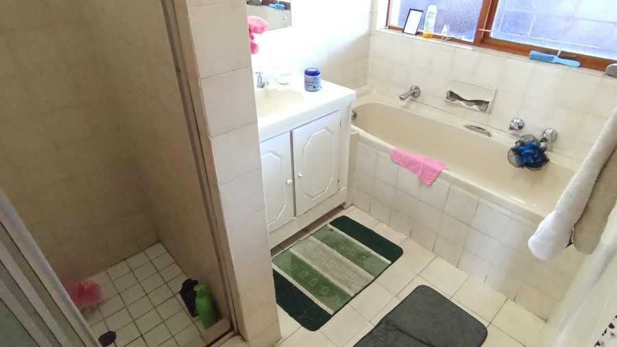 3 Bedroom Property for Sale in Windsor Park Estate Western Cape